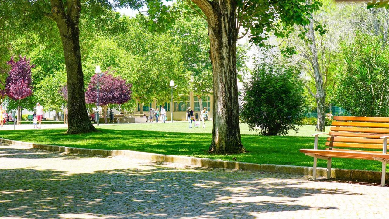 Lisbon Best Places - Rooftop Екстериор снимка
