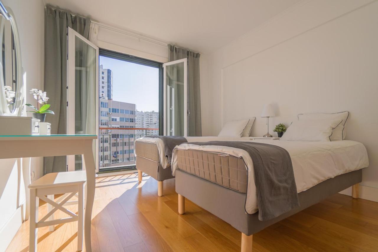 Lisbon Best Places - Rooftop Екстериор снимка